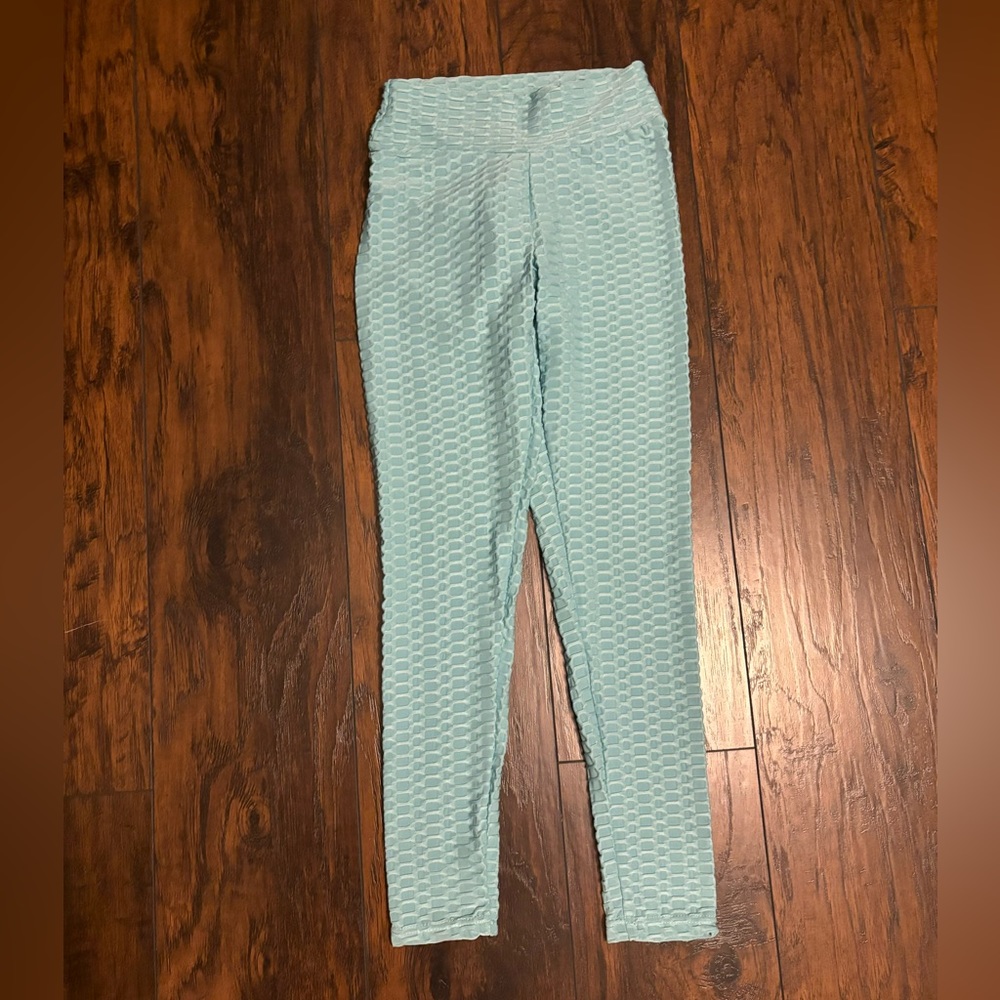 Small Teal Leggings Internet Famous Butt Enhancing